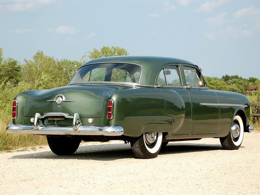  Packard 200 Sedan 1951 года  (фото 13 из 19)